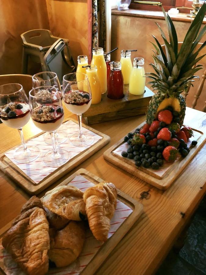 The Blacksmith Arms Bed & Breakfast Alton  Dış mekan fotoğraf